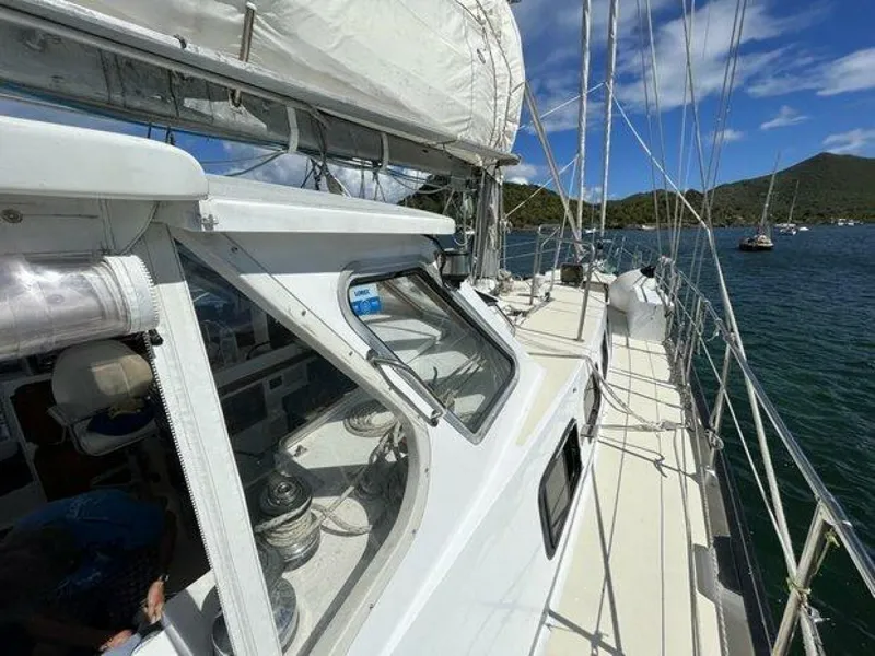 Slide: The Image of Canadian Sailcraft TDM OFFSHORE 1990 - 4257687