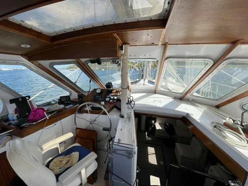 Slide: The Image of Canadian Sailcraft TDM OFFSHORE 1990 - 4257692