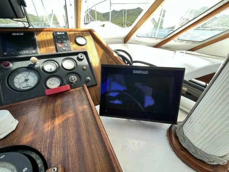 Slide: The Image of Canadian Sailcraft TDM OFFSHORE 1990 - 4257694