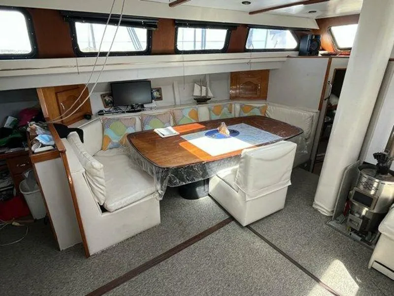 Slide: The Image of Canadian Sailcraft TDM OFFSHORE 1990 - 4257700