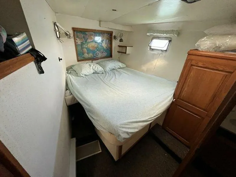 Slide: The Image of Canadian Sailcraft TDM OFFSHORE 1990 - 4257721