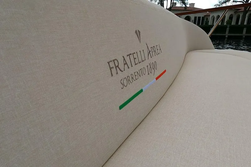 Slide: The Image of Fratelli Aprea Sorrento Cabinatto 32 2023 - 4258319