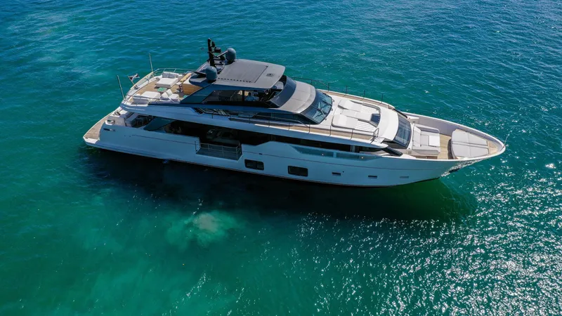 Sia_667ページ Sanger Boat Mfg. SL106A 2022 - Marine Source