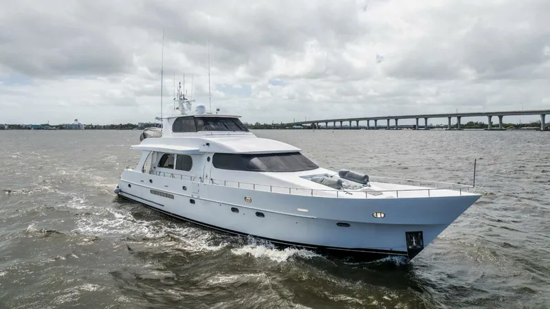 Slide: The Image of Grand 76 2001 - 4258786