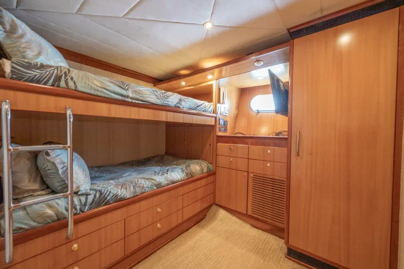 Slide: The Image of Grand 76 2001 - 4259508