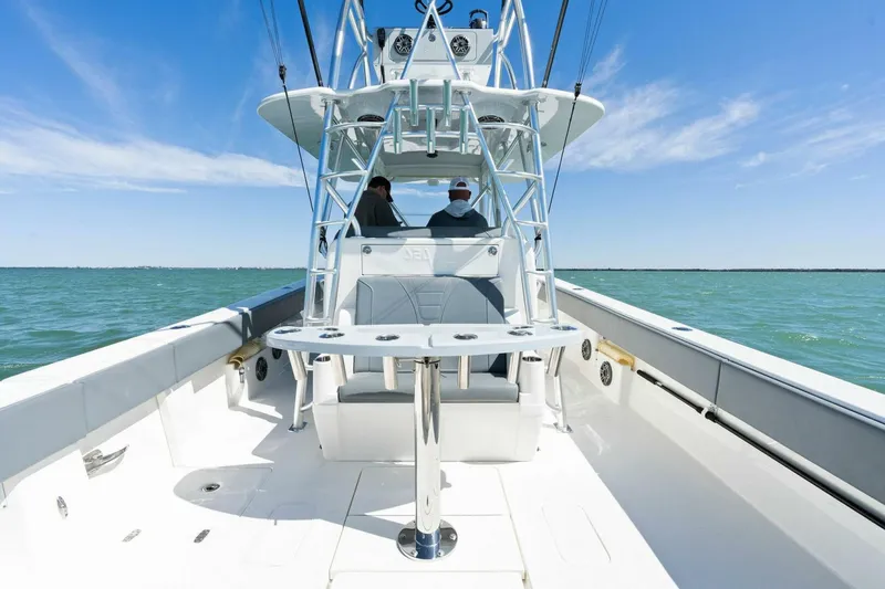 Slide: The Image of 2021 39 SeaVee 390Z - 4258865