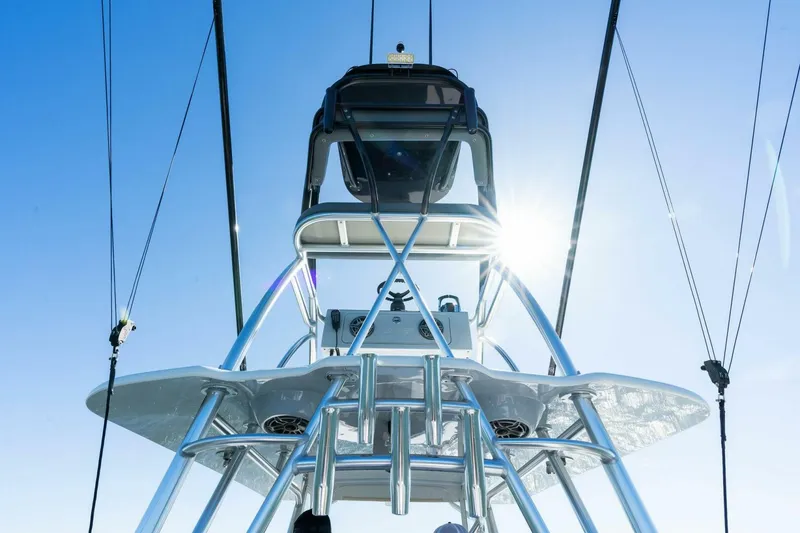 Slide: The Image of 2021 39 SeaVee 390Z - 4258846