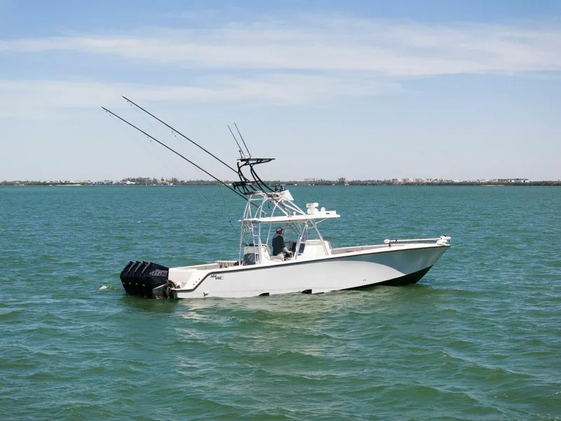 Slide: The Image of 2021 39 SeaVee 390Z - 4258817