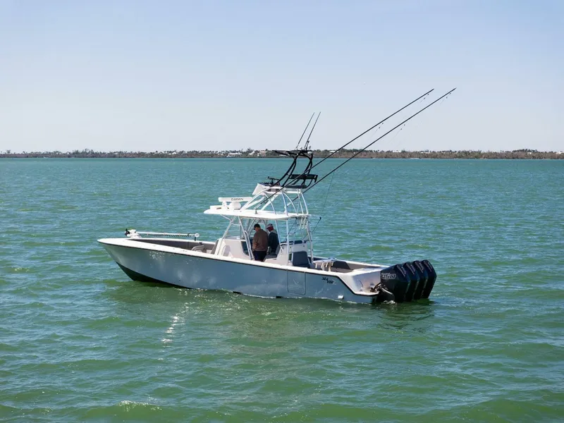 Slide: The Image of 2021 39 SeaVee 390Z - 4258829