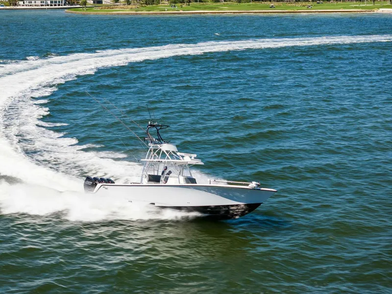 Slide: The Image of 2021 39 SeaVee 390Z - 4258842