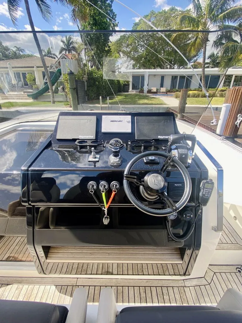 Slide: The Image of Astondoa 377 2020 - 4259694