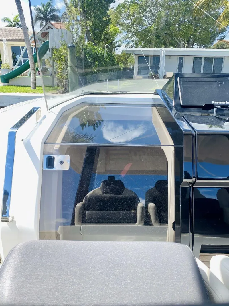 Slide: The Image of Astondoa 377 2020 - 4259709