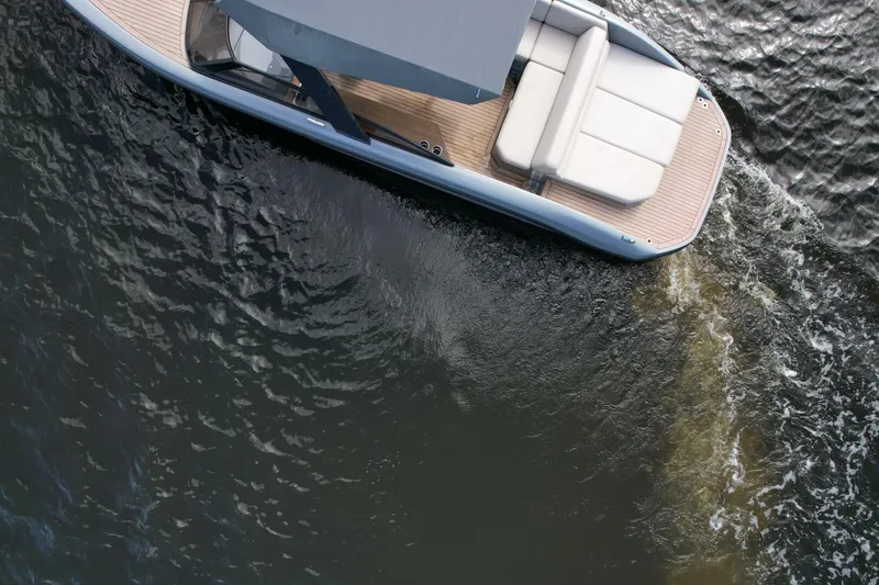 Slide: The Image of Rand Leisure 2021 - 4660203