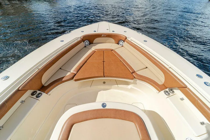 Slide: The Image of Scout 420 LXF 2020 - 4260197