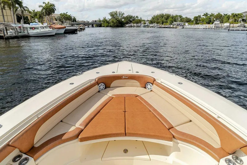 Slide: The Image of Scout 420 LXF 2020 - 4260198