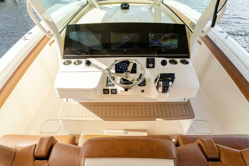 Slide: The Image of Scout 420 LXF 2020 - 4260211