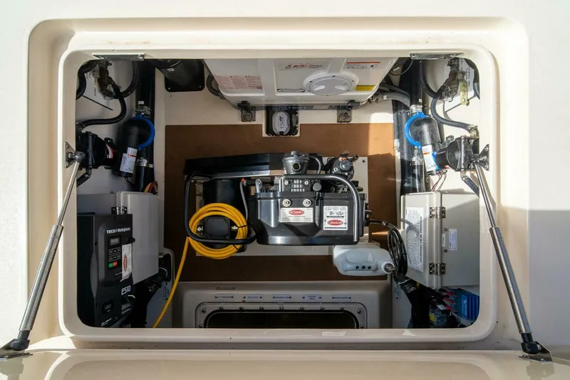 Slide: The Image of Scout 420 LXF 2020 - 4260215