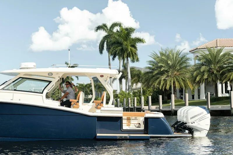 Slide: The Image of Scout 420 LXF 2020 - 4260224