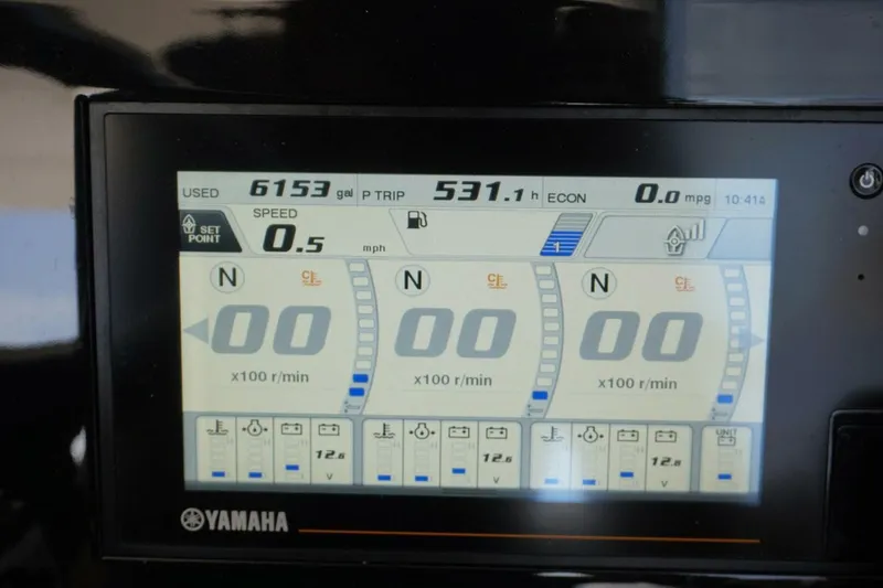 Slide: The Image of Pursuit OS 355 Offshore 2019 - 4261293