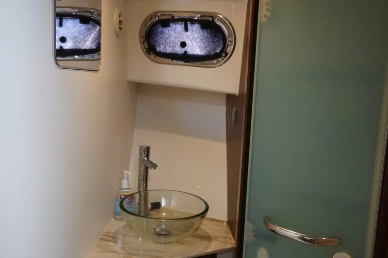 Slide: The Image of Pursuit OS 355 Offshore 2019 - 4261284