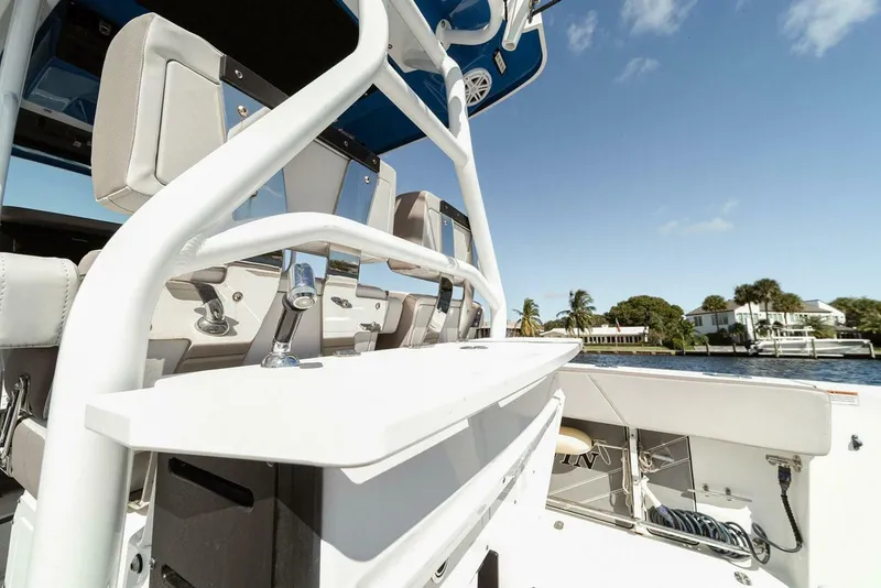 Slide: The Image of Blackfin 272 CC 2018 - 4261744