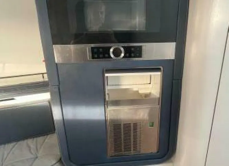 Slide: The Image of Evo 43 2017 - 4261794