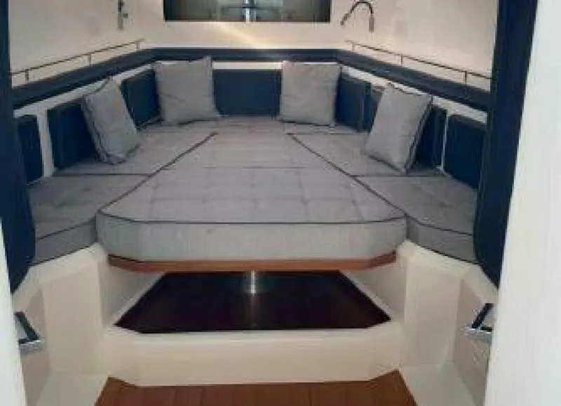 Slide: The Image of Evo 43 2017 - 4261800