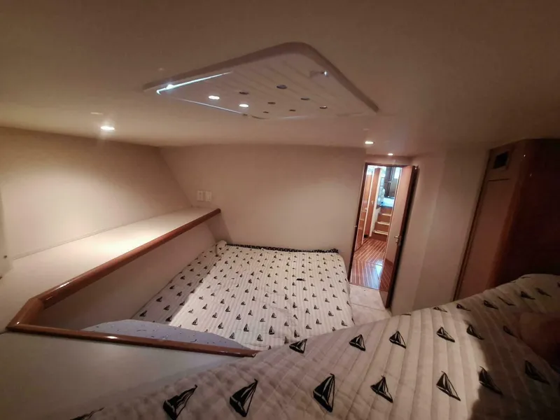 Slide: The Image of Viking 55 Convertible 2000 - 4267423