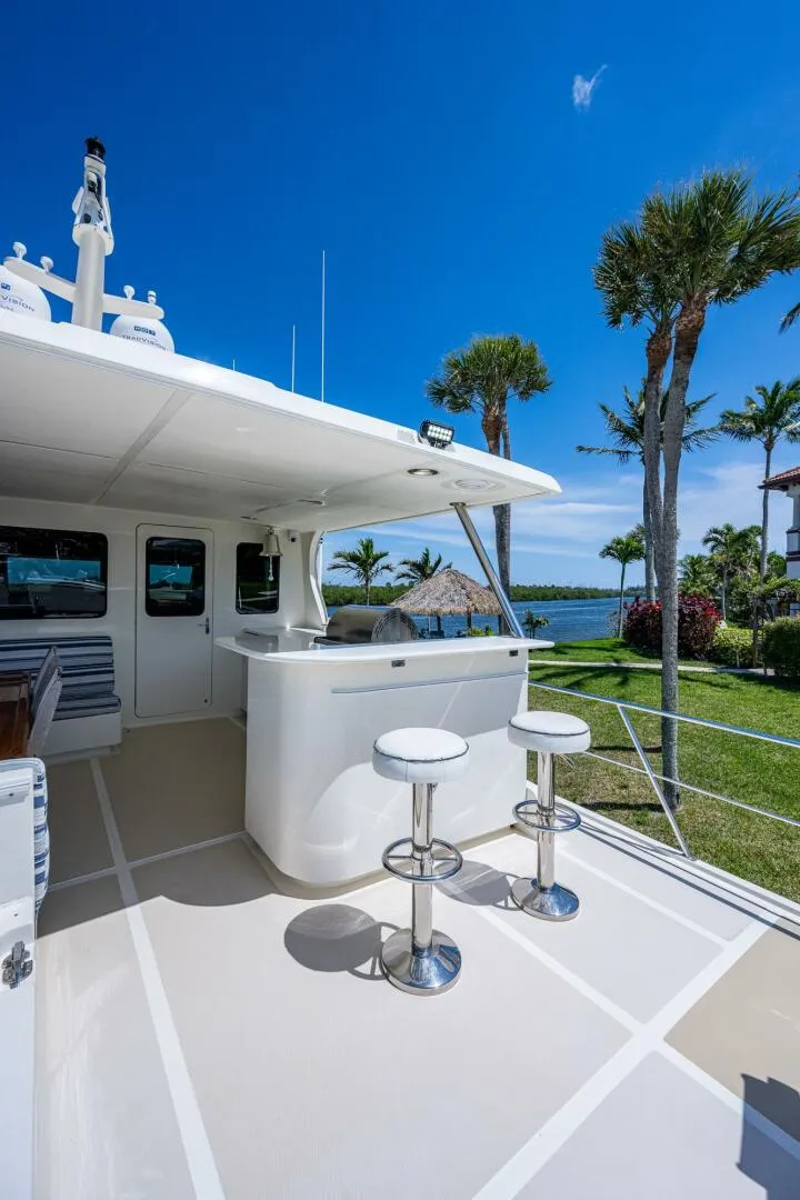 Slide: The Image of Marlow Explorer Enclosed Bridge (CB) 2013 - 4267549