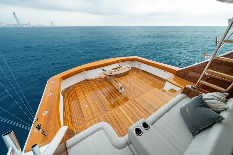 Slide: The Image of Viking 82 Convertible Cockpit - 4975808