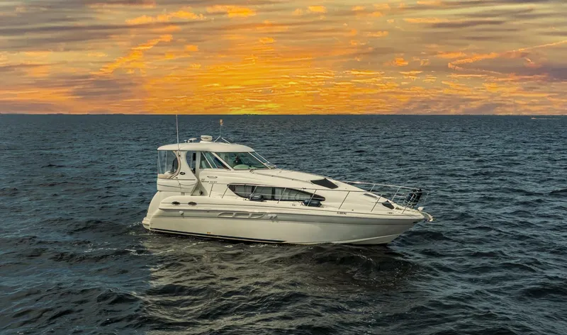 Slide: The Image of Sea Ray 390 Motor Yacht 2003 - 4279155