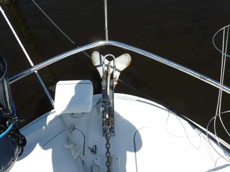 Slide: The Image of Sea Ray 390 Motor Yacht 2003 - 4269668