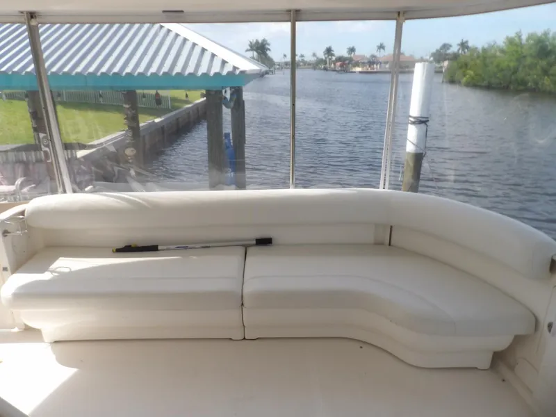 Slide: The Image of Sea Ray 390 Motor Yacht 2003 - 4269693