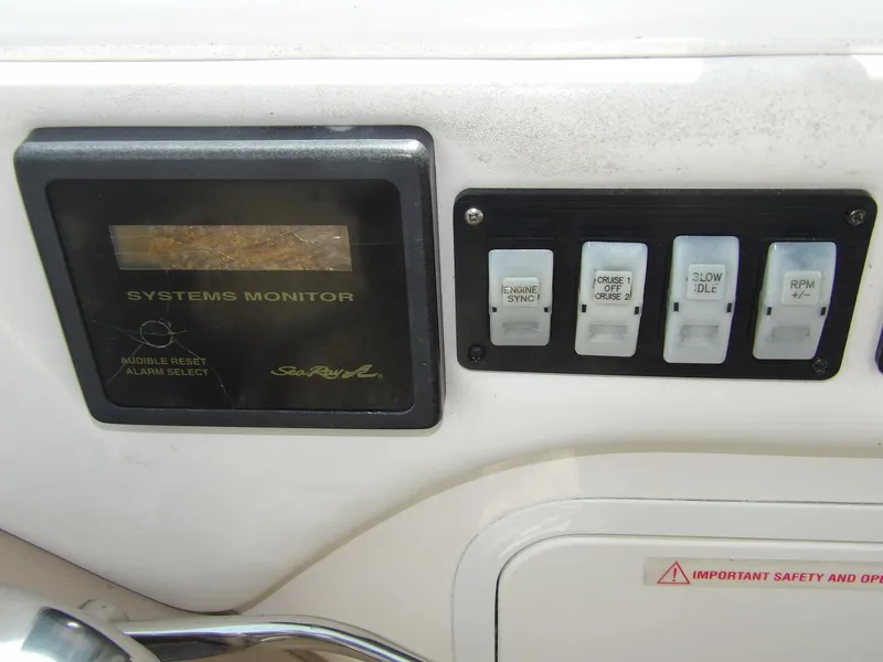 Slide: The Image of Sea Ray 390 Motor Yacht 2003 - 4269706