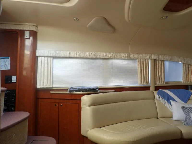 Slide: The Image of Sea Ray 390 Motor Yacht 2003 - 4273481