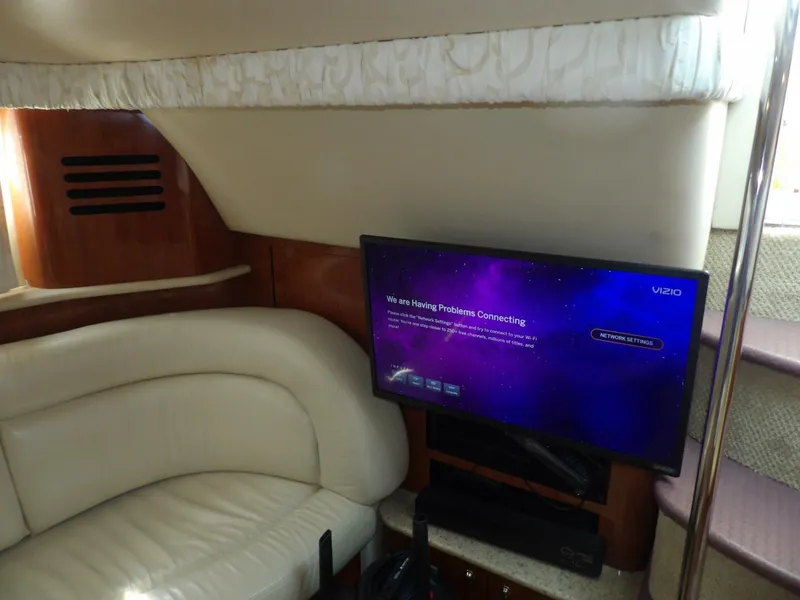 Slide: The Image of Sea Ray 390 Motor Yacht 2003 - 4269710