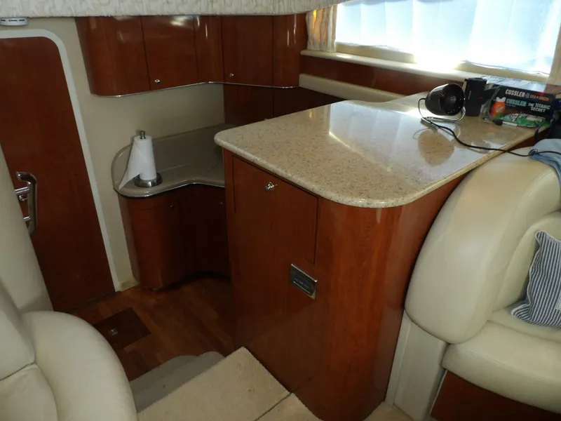 Slide: The Image of Sea Ray 390 Motor Yacht 2003 - 4269715