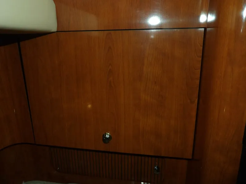 Slide: The Image of Sea Ray 390 Motor Yacht 2003 - 4269724