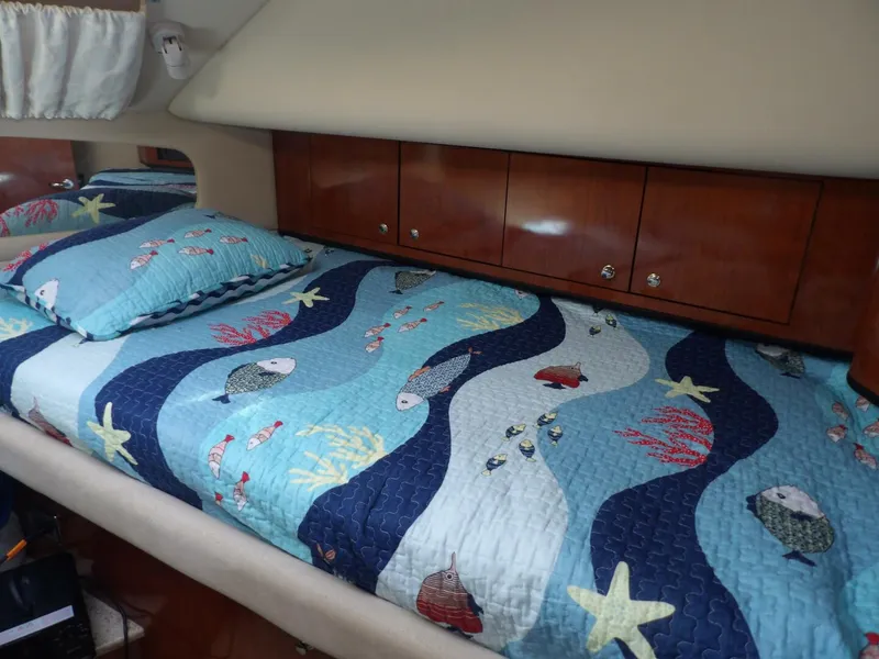 Slide: The Image of Sea Ray 390 Motor Yacht 2003 - 4269728