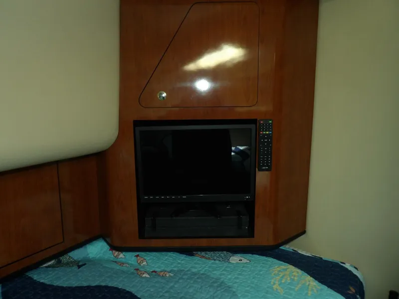 Slide: The Image of Sea Ray 390 Motor Yacht 2003 - 4269729