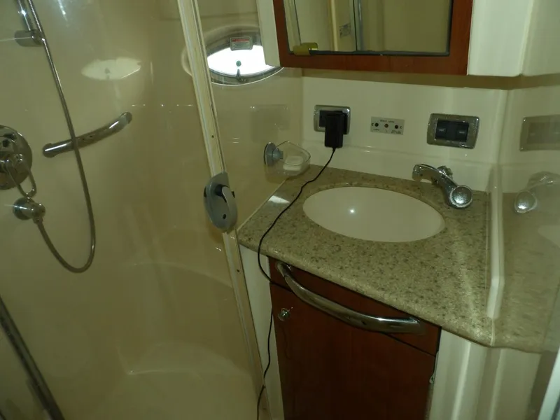 Slide: The Image of Sea Ray 390 Motor Yacht 2003 - 4269735
