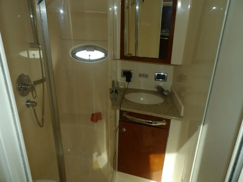 Slide: The Image of Sea Ray 390 Motor Yacht 2003 - 4269736