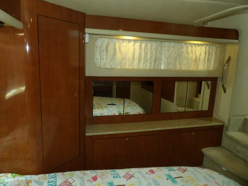 Slide: The Image of Sea Ray 390 Motor Yacht 2003 - 4269764