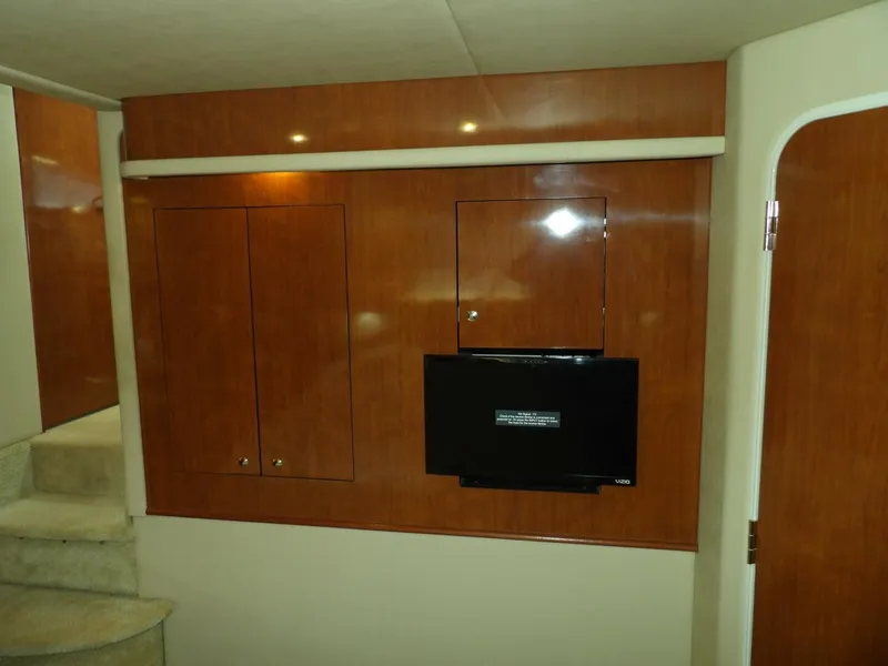 Slide: The Image of Sea Ray 390 Motor Yacht 2003 - 4269766