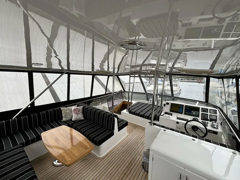 Slide: The Image of Vitech Vitech 68 Pilothouse 1999 - 4271291