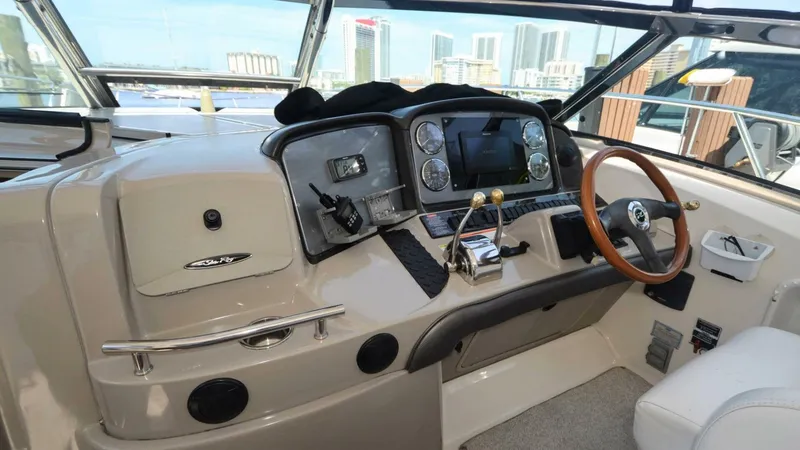 Slide: The Image of Sea Ray Sundancer 2007 - 4271493