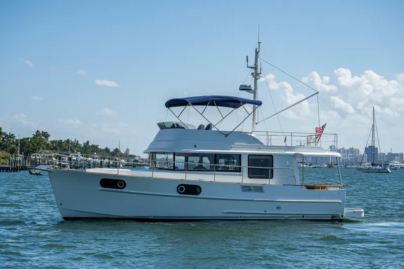 The Image of Beneteau Swift Trawler 44 2018 - 4271772