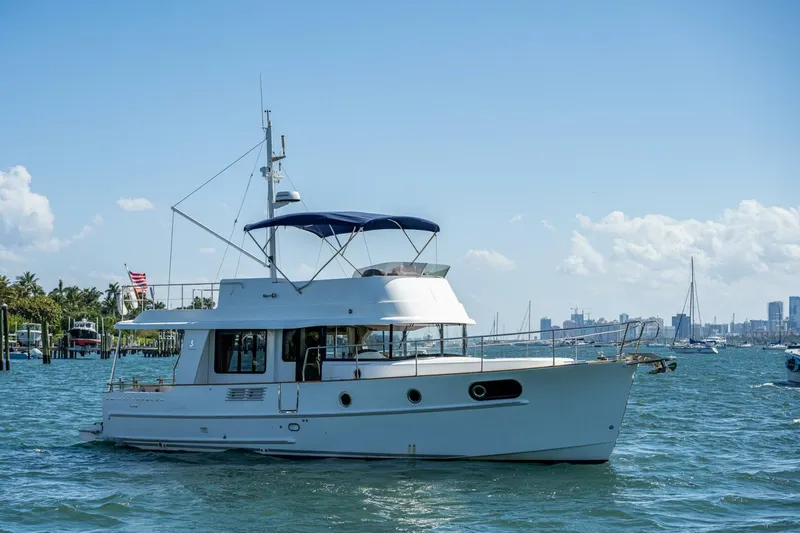Slide: The Image of Beneteau Swift Trawler 44 2018 - 4271776