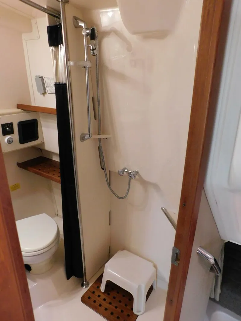 Slide: The Image of Grady-White Express 360 2008 - 4271933