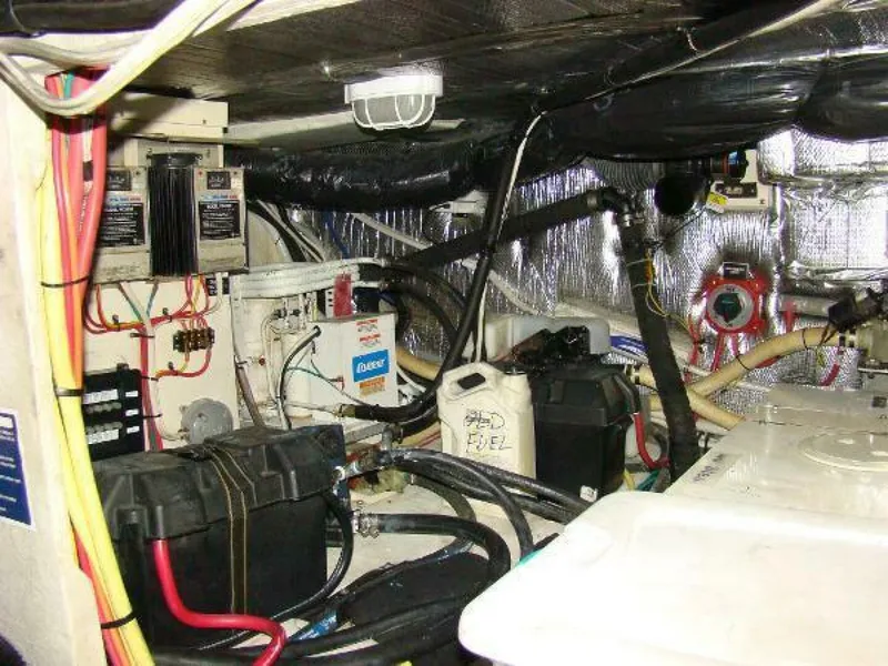 Slide: The Image of Cruisers Yachts 455 Express Motoryacht 2004 - 4272296